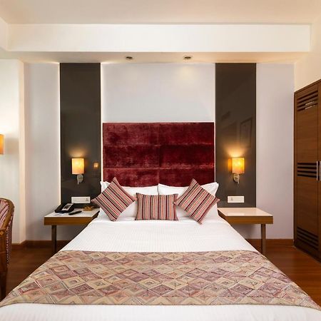 Hotel Maurya Patna Patna  Ngoại thất bức ảnh