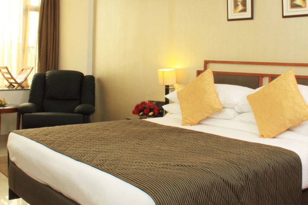 Hotel Maurya Patna Patna  Ngoại thất bức ảnh