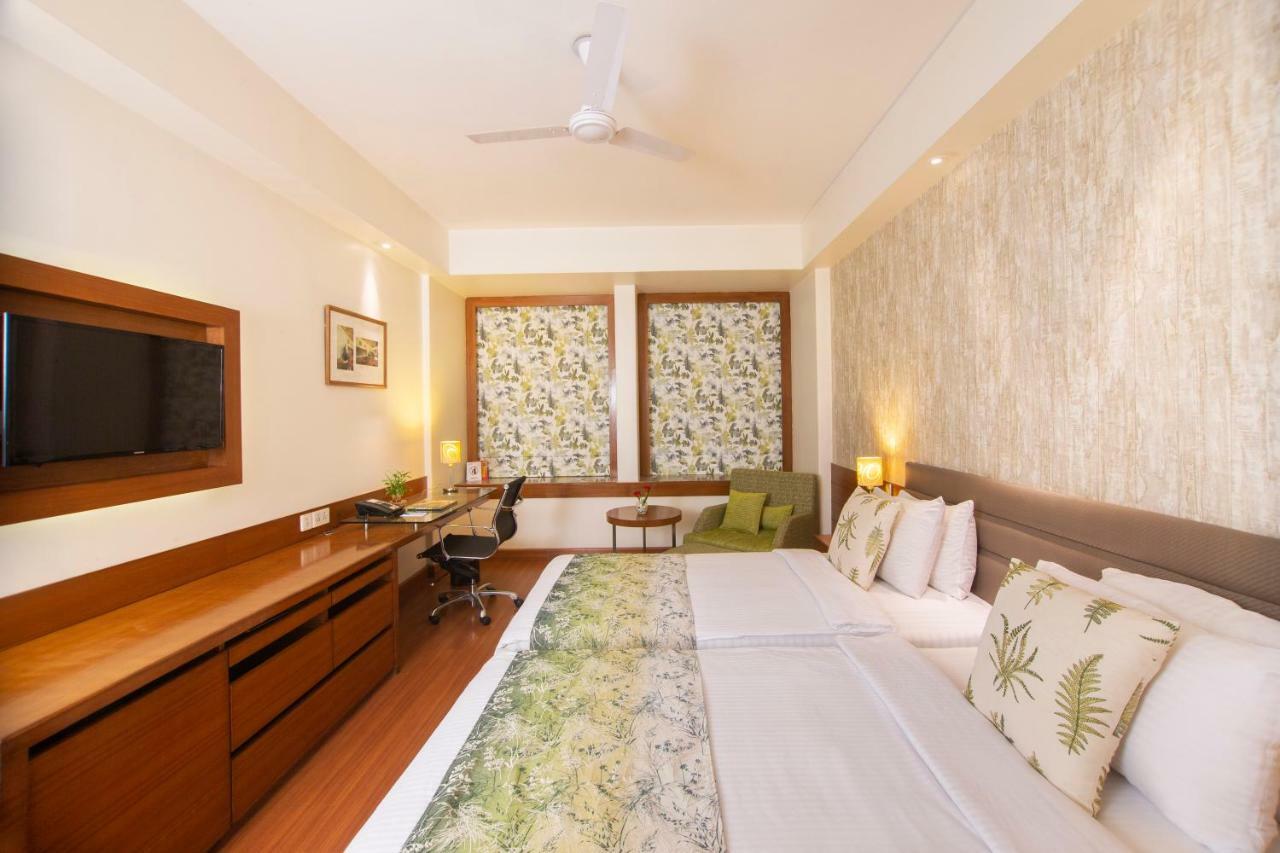 Hotel Maurya Patna Patna  Ngoại thất bức ảnh