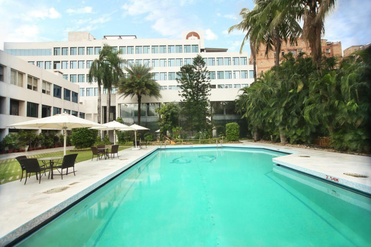 Hotel Maurya Patna Patna  Ngoại thất bức ảnh